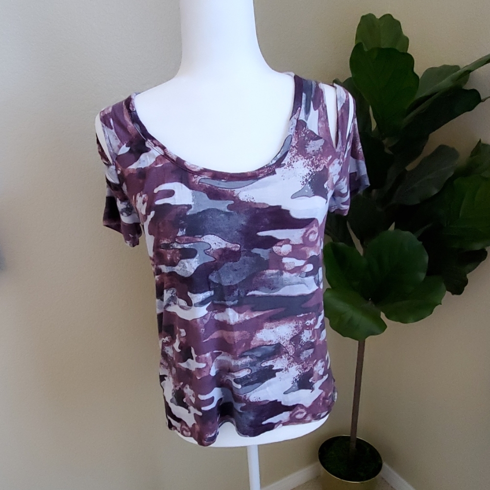 Rock and Republic Purple Camo Top Size S